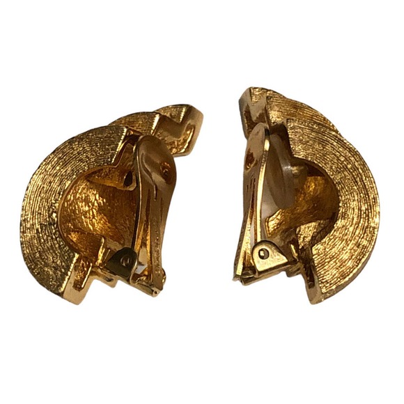 Christian Dior Clip On Earrings 1970s 1980s Runway Couture Textured Gold Drops - Picture 7 of 10